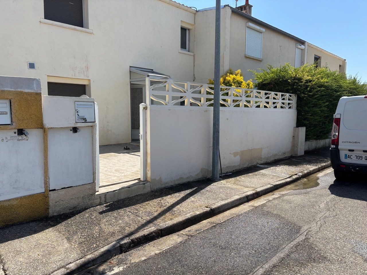 Mur après nettoyage